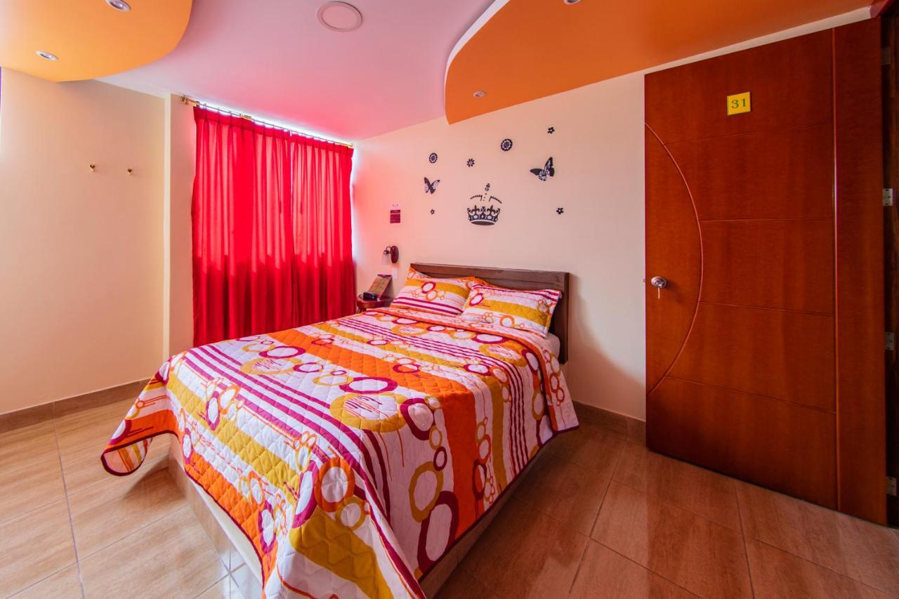 Hostal Oro Orense Quito Dış mekan fotoğraf